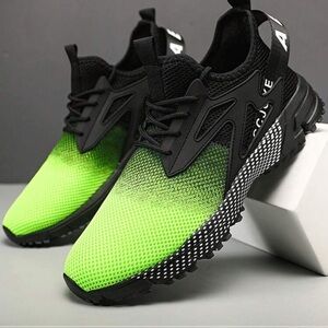 Men’s athletic shoes
